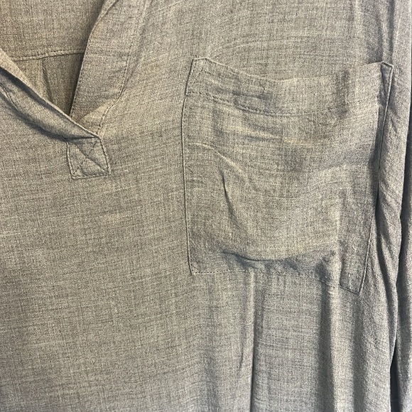 Cloth & Stone Blouse - Picture 3 of 5